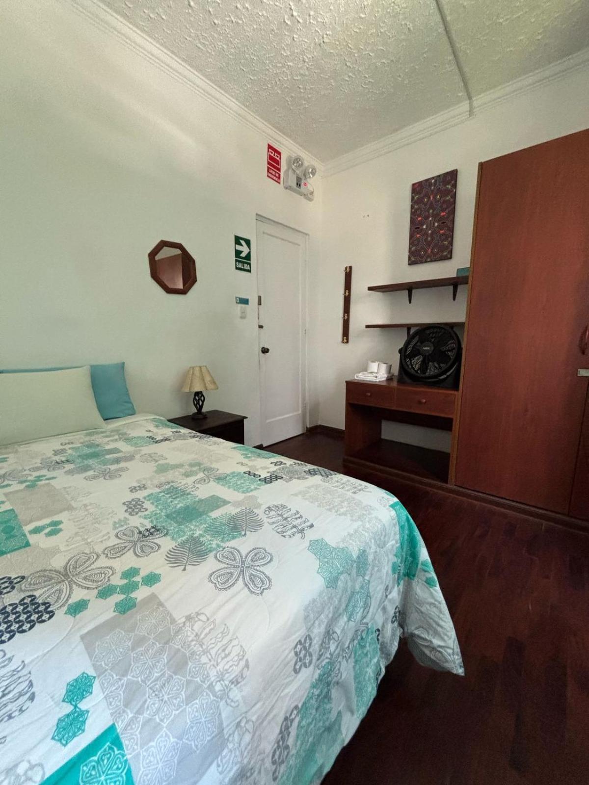 Couette-café La Casona Azul 2*