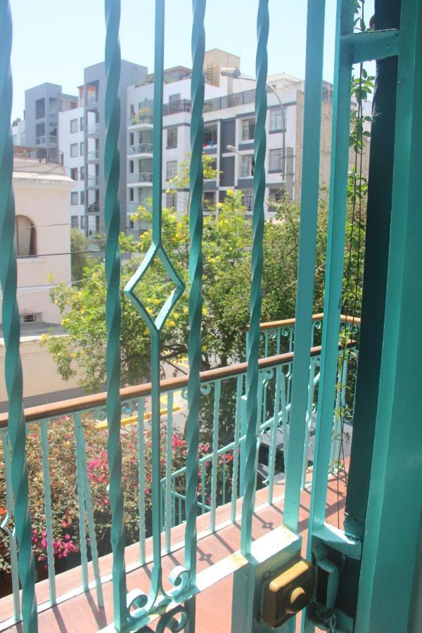 La Casona Azul 2*