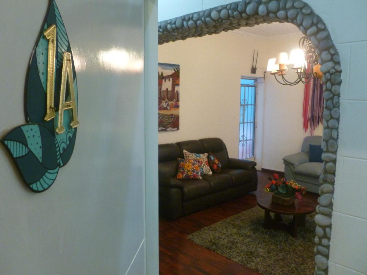 La Casona Azul Bed & Breakfast 2*